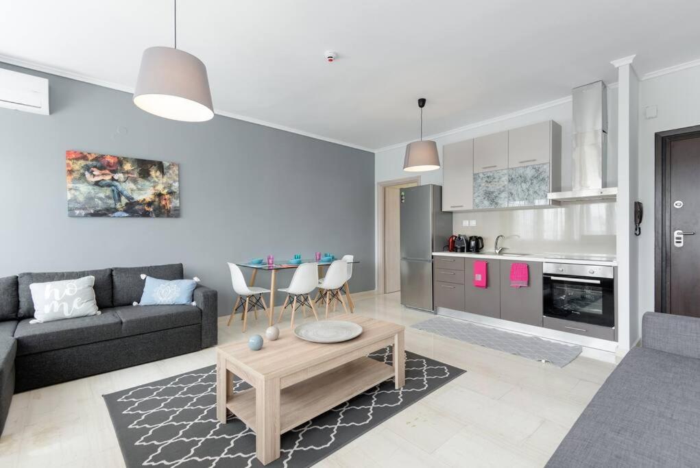 Penthouse Suite In The City Center Салоники Экстерьер фото